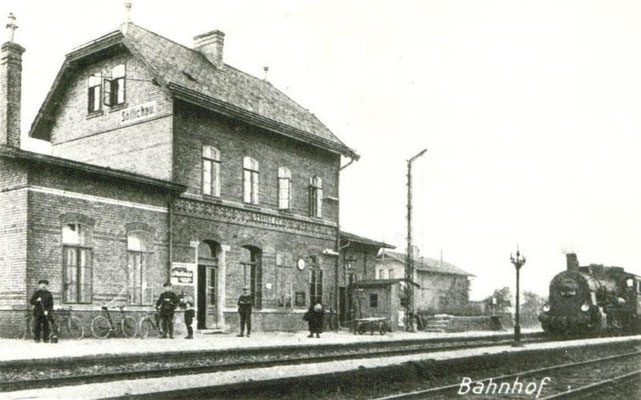 Am Bahnhof startete die Tour durch Söllichau.