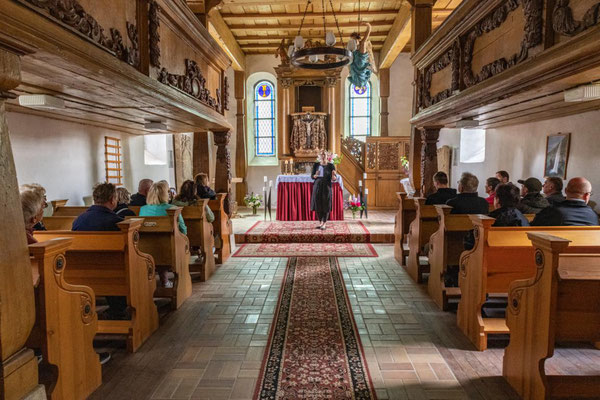 oder nahmen an der Kirchenführung teil