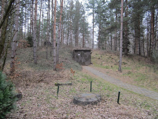 Der ehemalige Eingang für die Bunkerbesatzung.