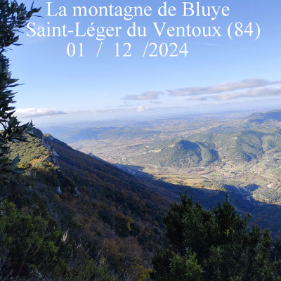 La montagne de Bluye depuis saint-Léger du Ventoux