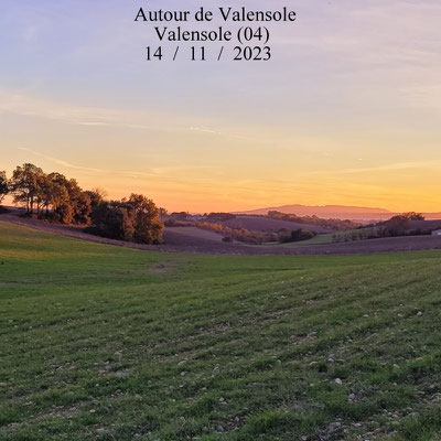 Plaines et vallons autour de Valensole