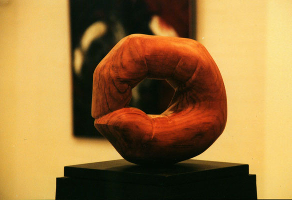 1999 " A always changing personal world view" sculpted by Marian van Zomeren- van Heesewijk in  teak  25 x 23 x 10 cm. 