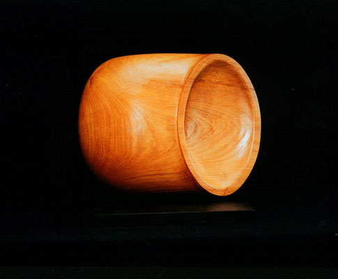 2001 " Where perception is, there is misleading": citaat  Boeddha. Sculpted by Marian van Zomeren- van Heesewijk in teak