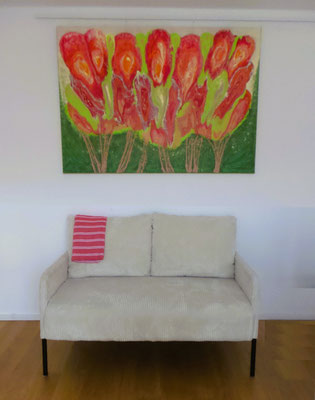 Riesige, rote Tulpen auf eine großen Leinwand gemalt