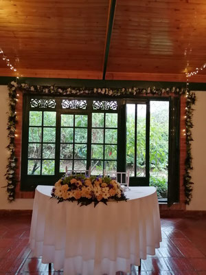 Mesa de novios