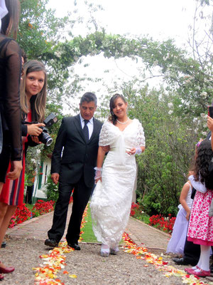 Decoración matrimonio con flores en cajicá