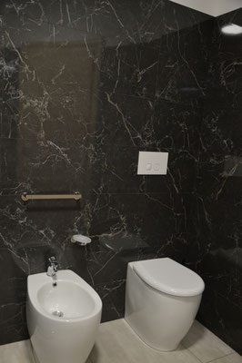 Zimmer 102 Badezimmer