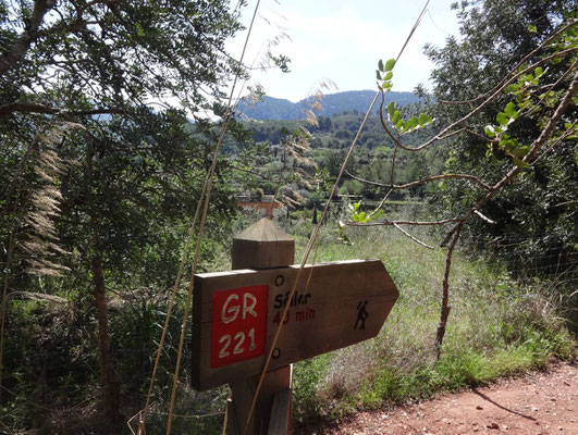 Wegweiser GR221 nach Soller