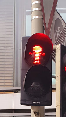 was in Mainz die Mainzelmännchen, ...