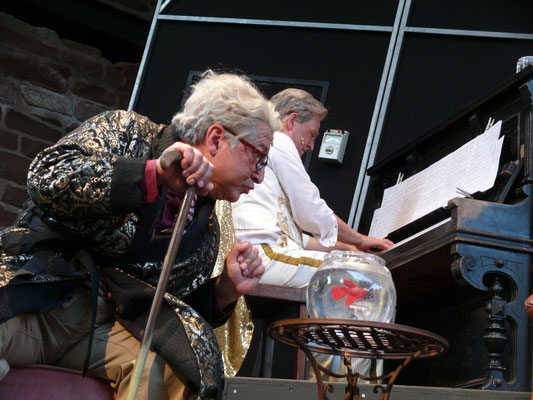 © Claus Stump, EWIG JUNG (2023), Burgfestspiele Bad Vilbel
