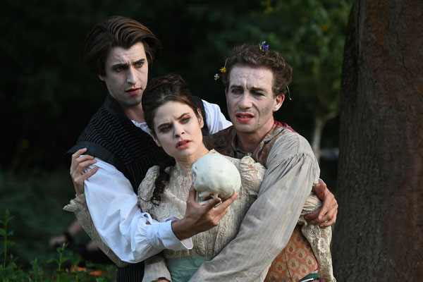 © Eugen Sommer, SHAKESPEARES GEHEIMNIS (UA; 2025), Burgfestspiele Bad Vilbel