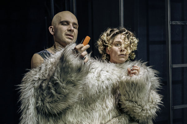 © Nasser Hashemi, BANANA JANE (2025), Städtische Theater Chemnitz