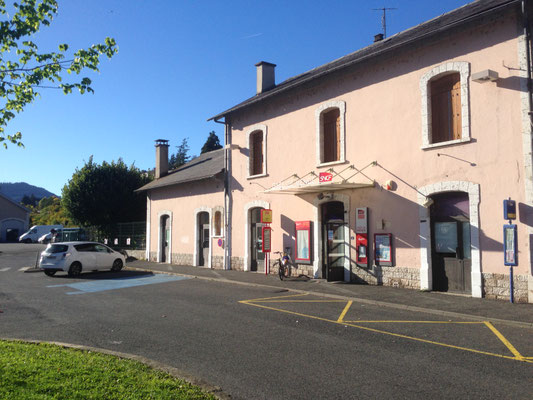 L'entrée de la Gare de Mende