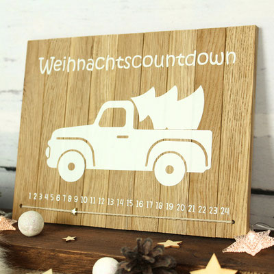 Weihnachtliches Countdown-Schild, das die Tage bis Weihnachten anzeigt. Festliche Farben und fröhliches Design.