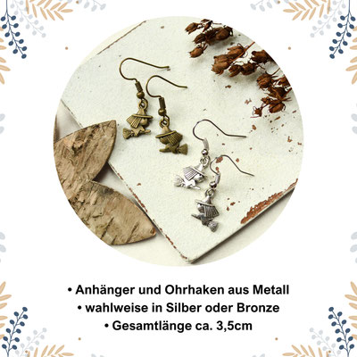 Handgefertigte Ohrringe mit Metallanhängern in Hexenformen, verfügbar in Silber oder Bronze.