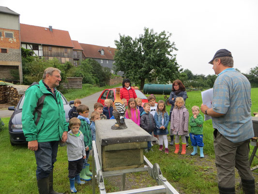 16.06.2016 Michael Bodenbender stellt Steinkauz und Wiedehopf vor - Foto: Friedrich-Karl Menz