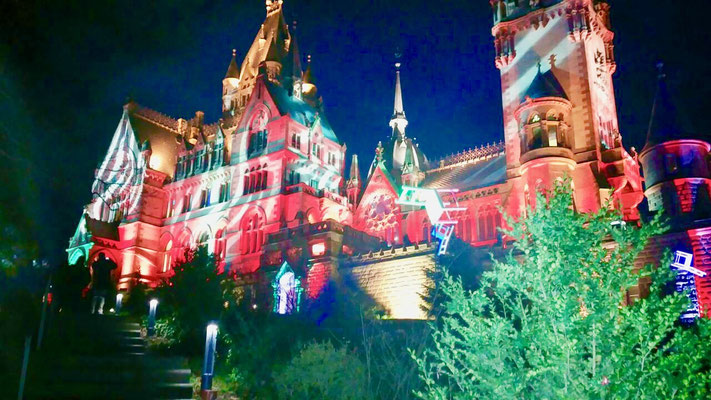 Schloss Drachenburg Sehenswürdigkeit Siebengebirge Königswinter am Rhein