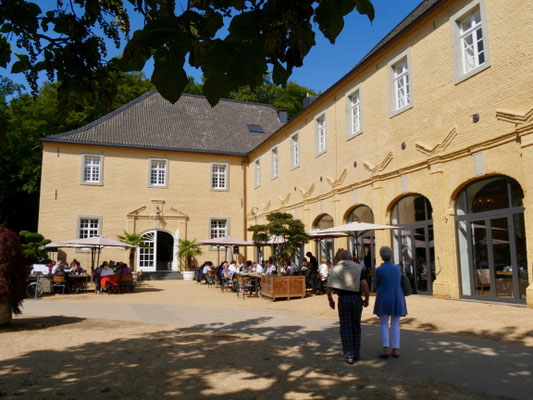 Wasserschloss Dyck am Niederrhein