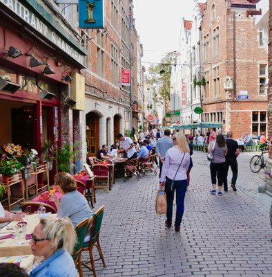 Belgien Brüssel Fressgasse