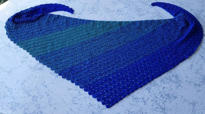 Schätzchen Deep Blue Sea 
