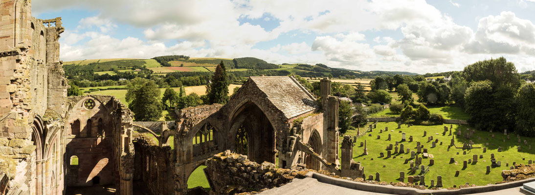 Bild: Melrose Abbey