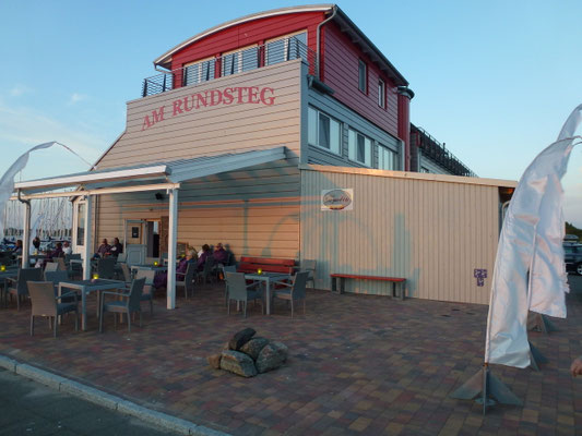 Bild: Café Sorgenfrei am Rundsteg