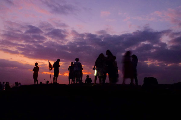 Bild: Der Wassertempel Puri Tanan beim Sonnenuntergang