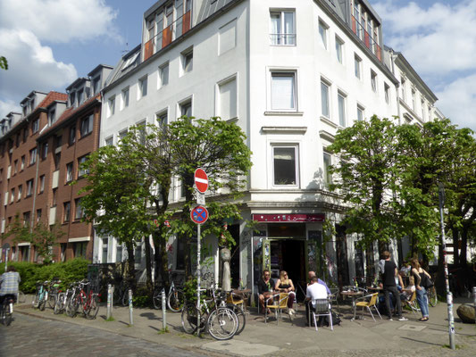 Bild: Straßenrestaurant- und Cafés in der Schanze die ihr südlichen Flair verleihen - Foto 4