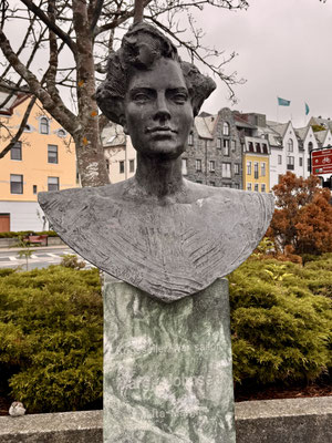 Bild: Statue