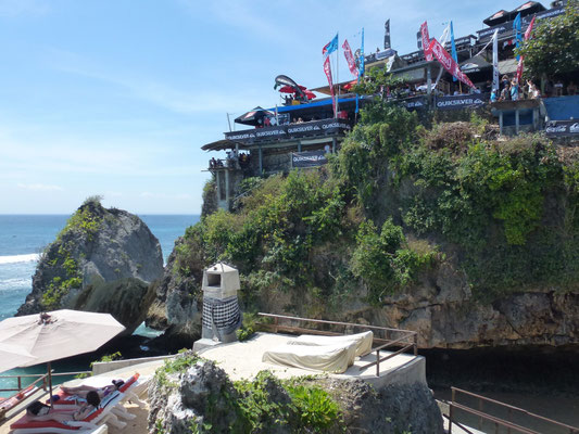 Bild: Suluban Beach