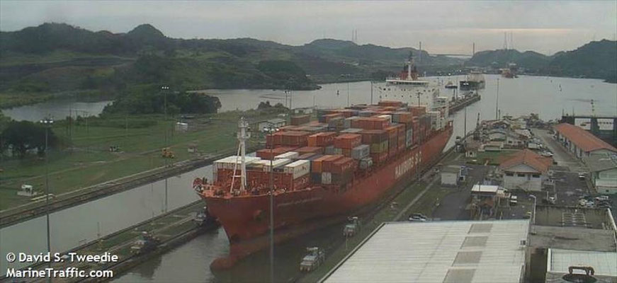 Bild: Blick auf den Hafen 