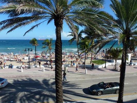 Bild: Stand und Boulevard