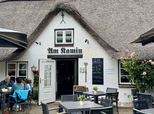Bild: Restaurant 'Am Kamin'