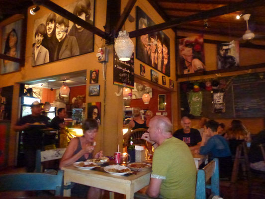 Bild: Gemütliche Bar auf Bali