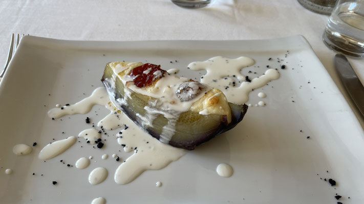 Aubergine