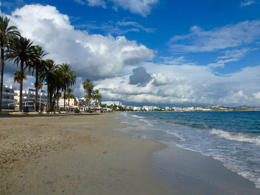 Bild: Strand von Platja d´ en Bossa - Foto 1