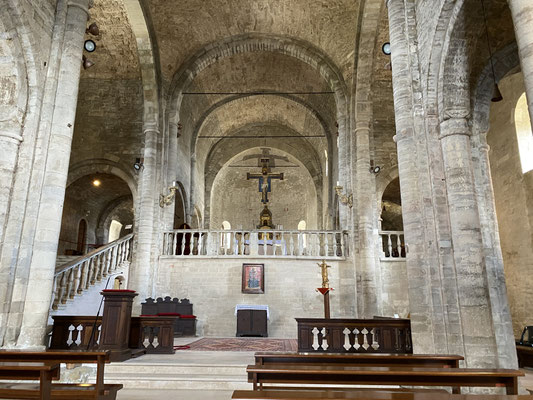Innere Kathedrale San Leo