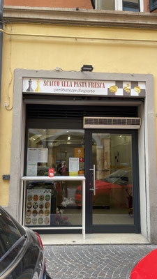 Pasta Laden