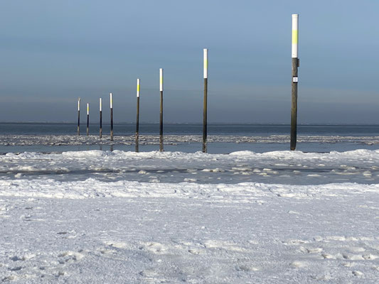 Bild: Strand von SPO im Winter