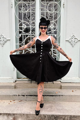 Hearts & Roses - Black Elegance Day Dress