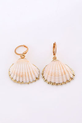 Vodoo Vixen - Shell Drop Earrings