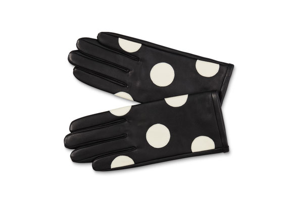 Mabel Sheppard - Black / White Spot Gloves
