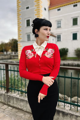Hearts & Roses - Red Rosy Cardigan
