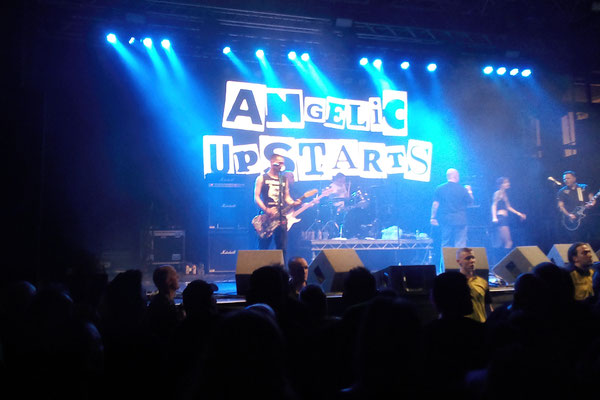 Rebellion Festival 2017 - Angelic Upstarts - Zebraspider DIY Anti-Fashion Blog