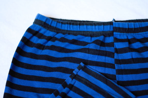 Flohmarkt: Röcke und Leggings - Ringel blau - Zebraspider DIY Anti-Fashion Blog