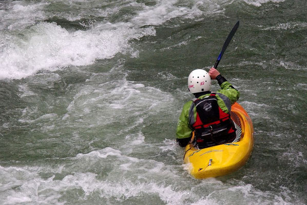 Kayak, hydrospeed, canyoning....