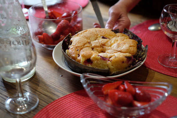 Délicieux gâteau aux fruits rouges