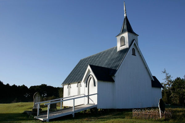 Matiu Church, Oromahoe.  Image courtesy of Krzysztof Pfeiffer