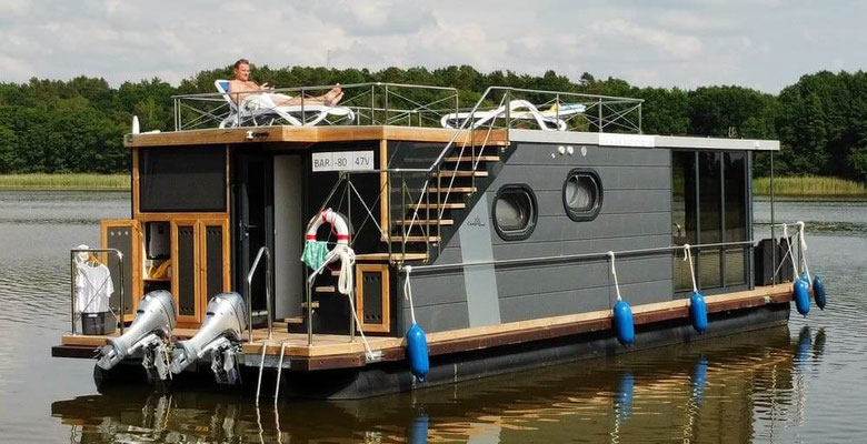 Premium Hausboot chartern für 2-6 Personen | Brandenburg | Die Bootschaft
