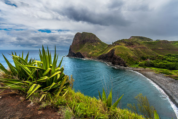 Maui: North Shore: Kahakuloa Head